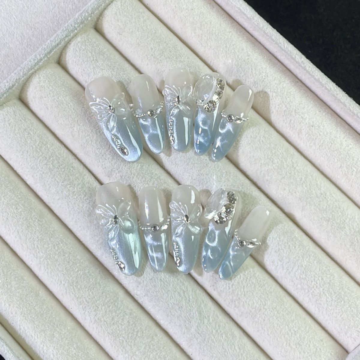 新款纯手工光疗波纹海后穿戴蝴蝶高级显白美甲猫眼ins可拆卸贴片