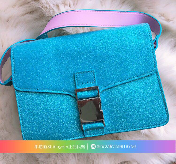 现货 正品SKINNYDIP彩蓝色珠光亮粉磨砂粉色撞色翻盖单肩包斜挎包