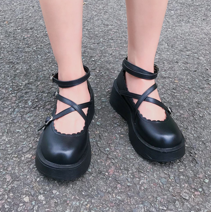 2020 Autumn Single shoes student solar system The thickness of the bottom leather shoes Retro Muffin Big head Doll shoes Lolita Women's Shoesin the Women's Shoes, Low shoes  category - from Buy2taobao.com to provide professional Taobao agent buy service