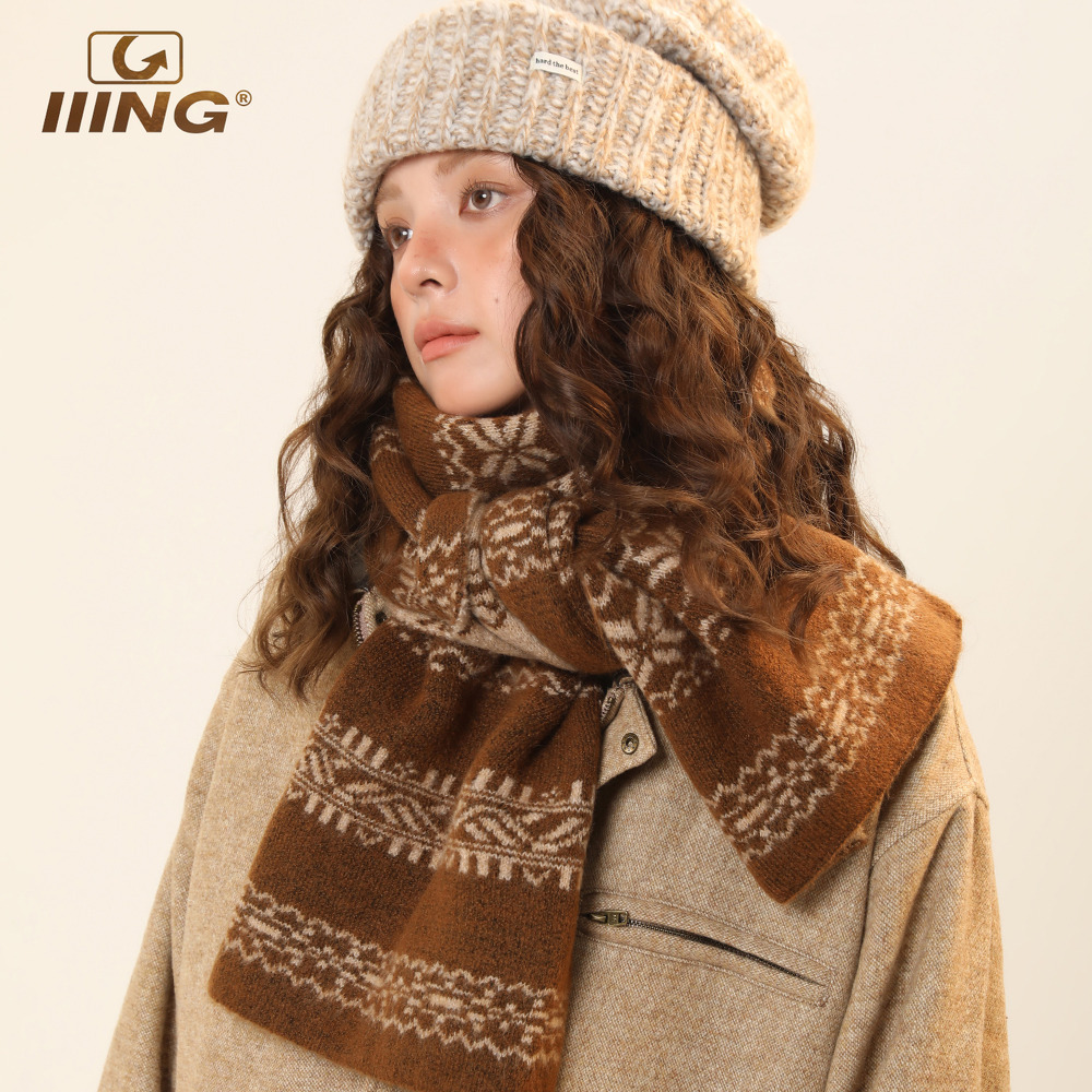 费尔岛风氛围感搭配针织围脖