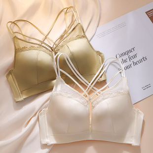 2023年新款加厚6CM内衣性感光滑面料小胸显大无钢圈防下垂文胸罩