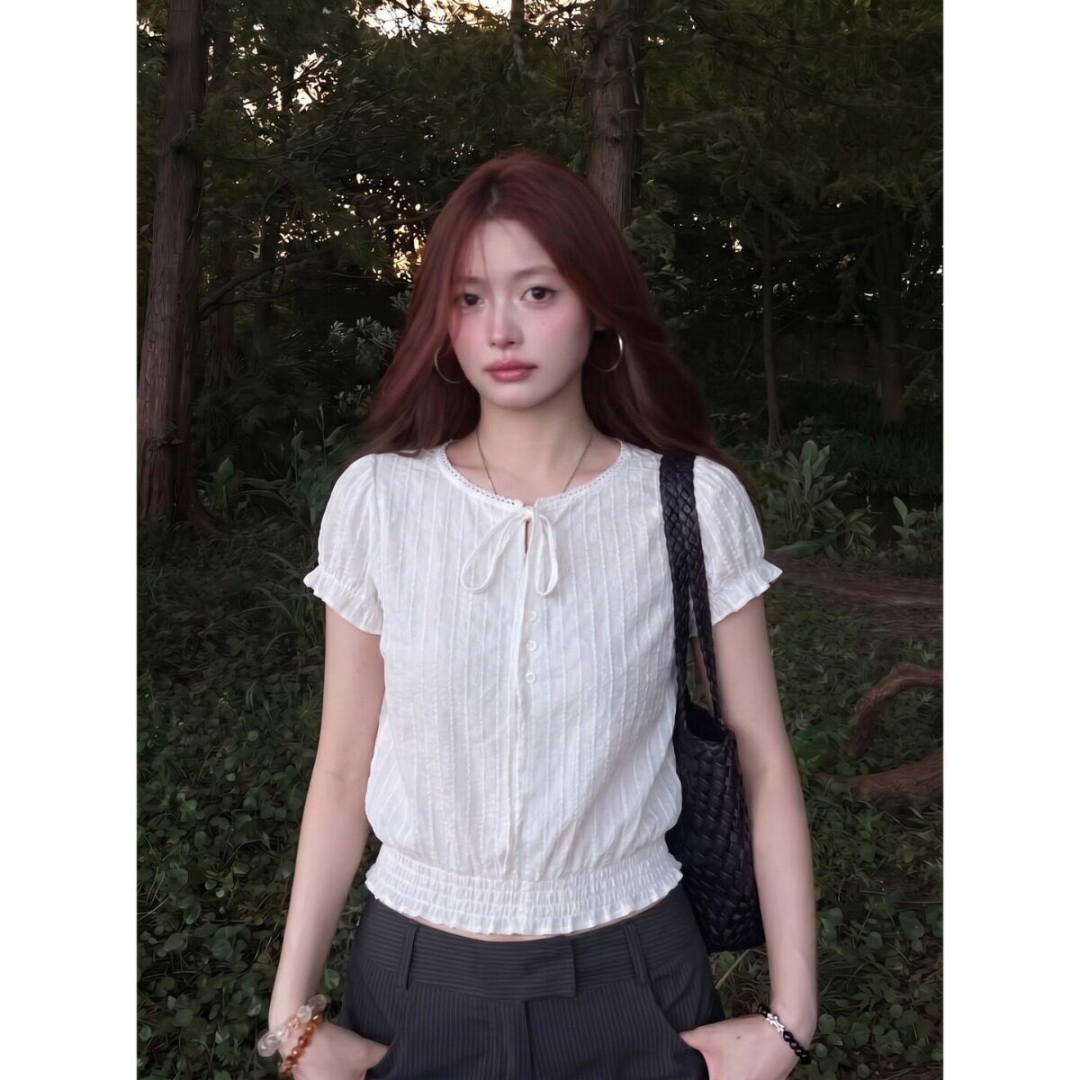 原版面料肌理感泡泡袖短袖衬衫女夏白色圆领短款设计感正肩上衣