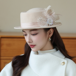 帽子女士2025春秋新款高级感羊毛呢平顶礼帽女休闲百搭冬季渔夫帽