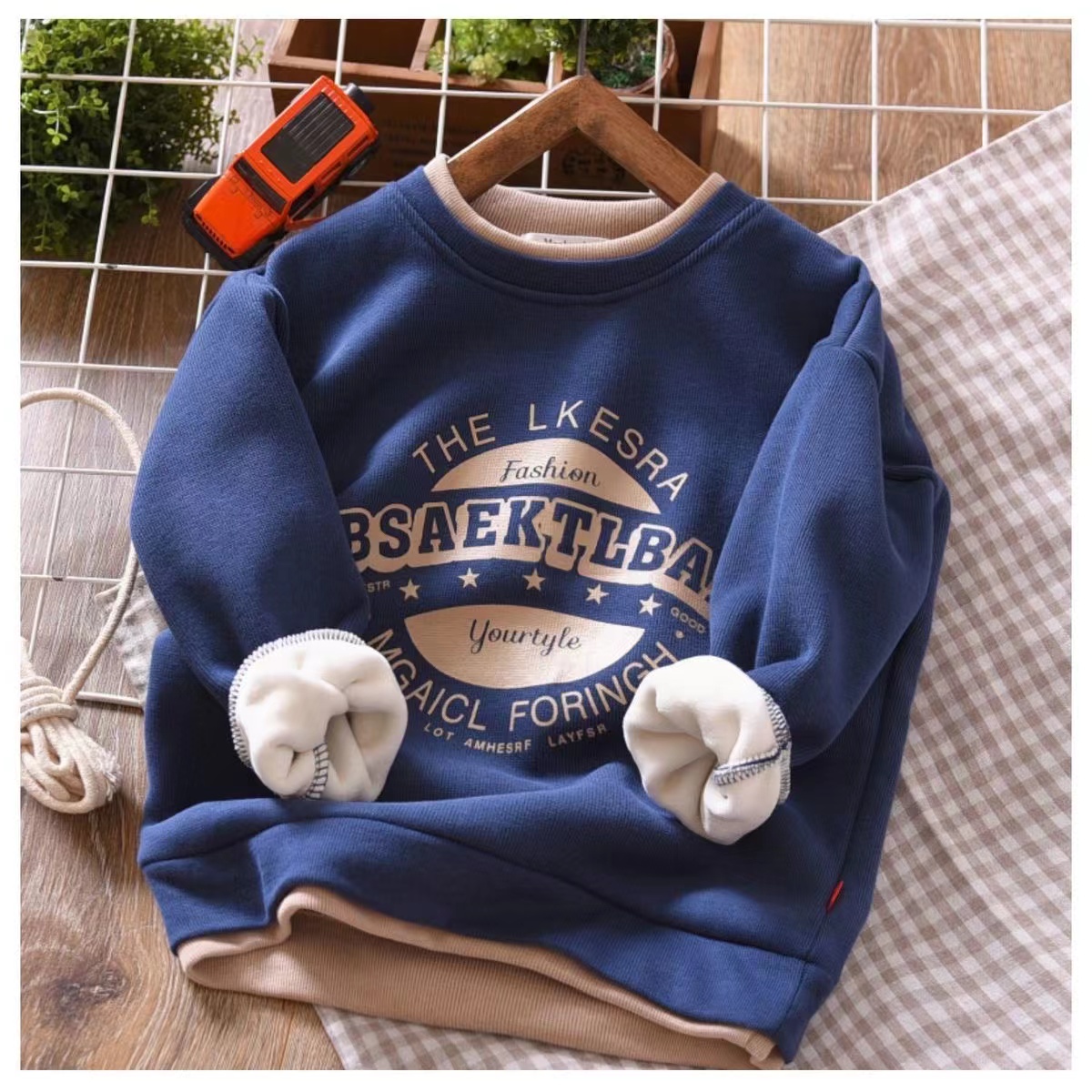 儿童加绒假两件卫衣2025冬季新款男童上衣女中大童休闲圆领洋气潮