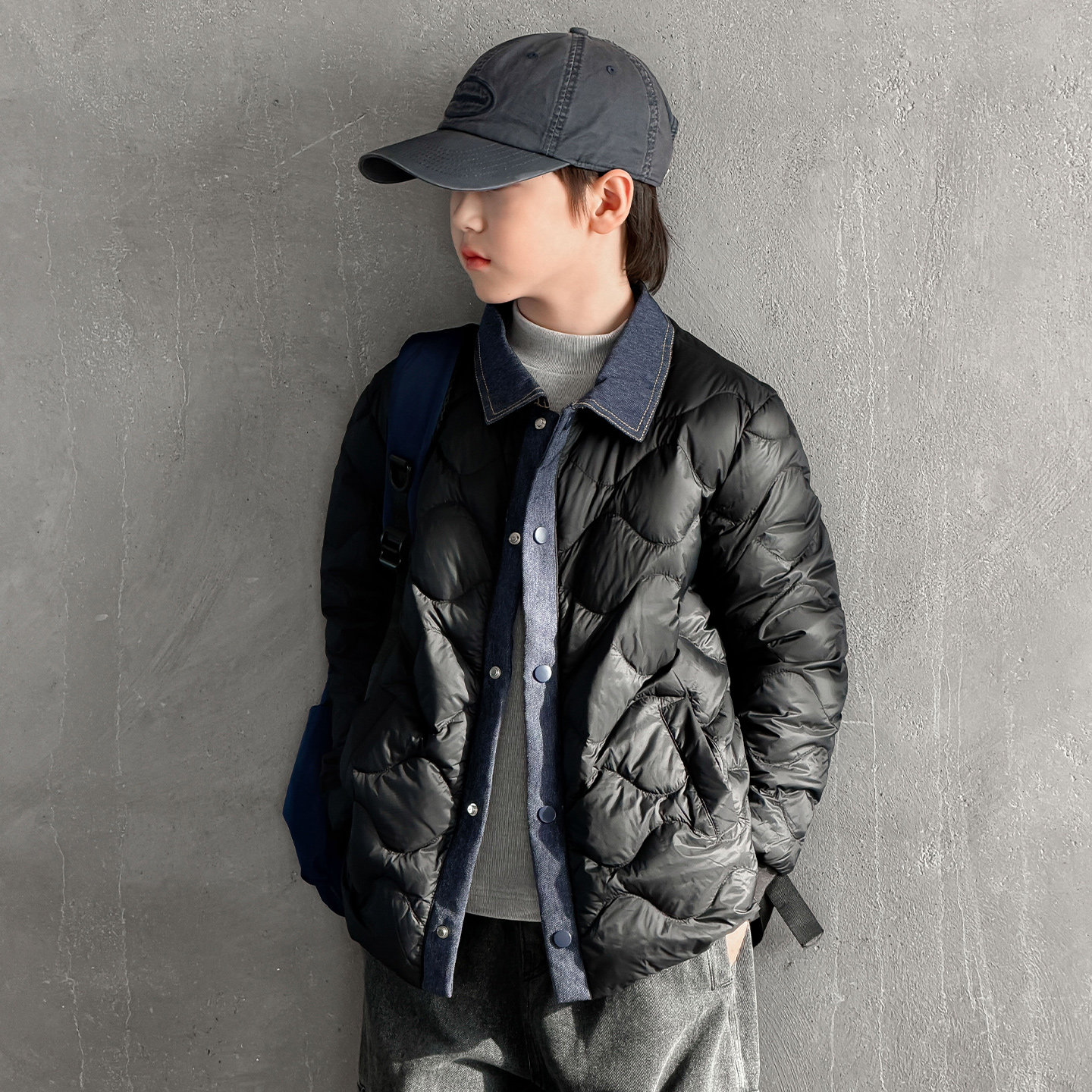 男童轻薄羽绒服2026新款中大童短款90白鸭绒儿童男孩衬衫牛仔外套