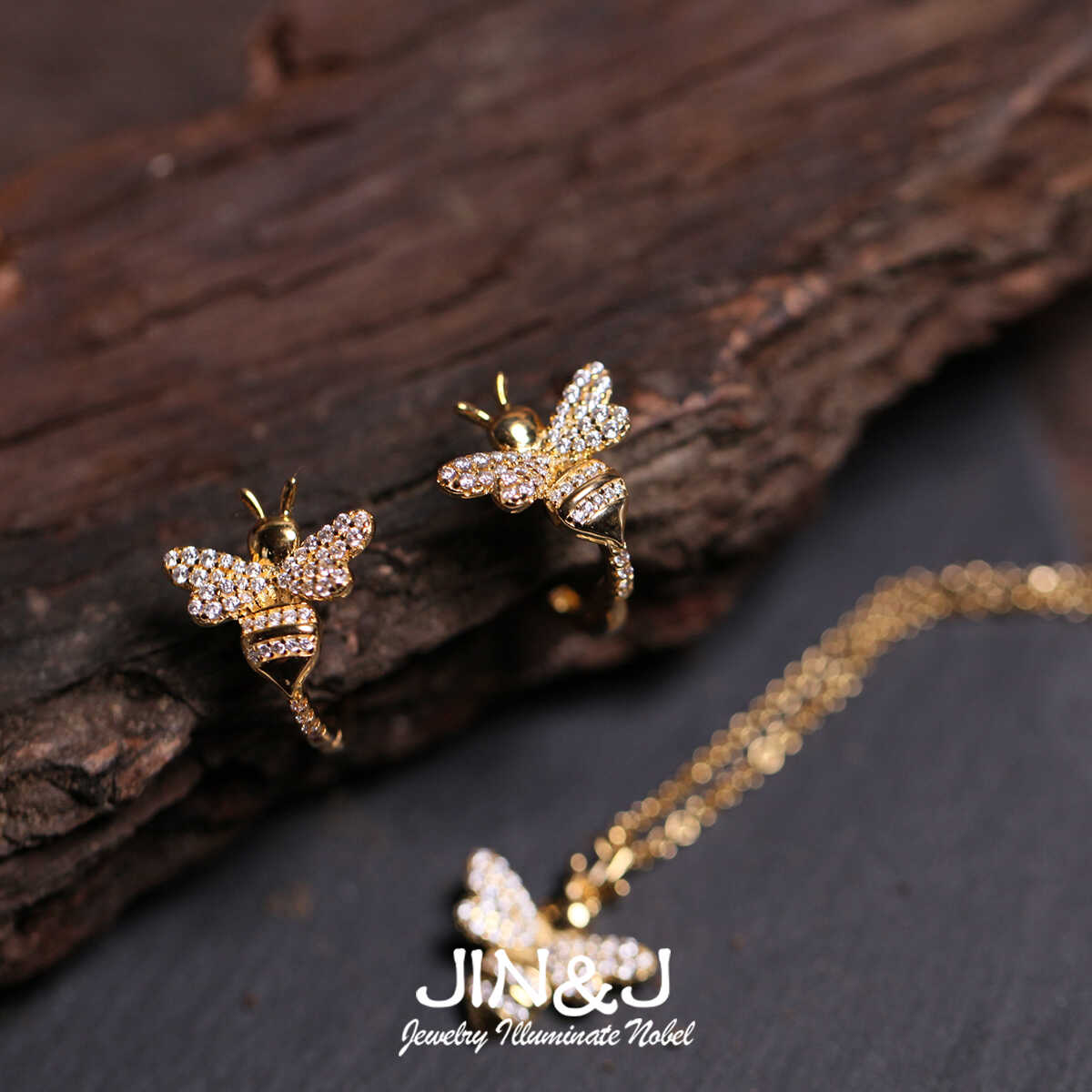 一体式满钻蜜蜂耳饰J&J轻奢
