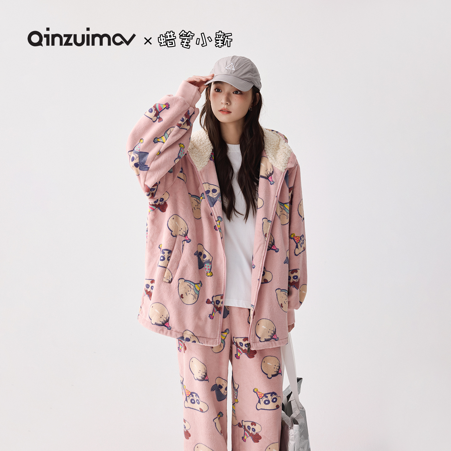 亲嘴猫【蜡笔小新】法兰绒可外穿保暖少女卡通睡衣家居服套装秋冬