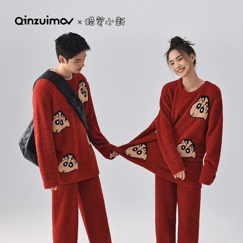 亲嘴猫蜡笔小新半边绒情侣睡衣