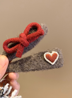 韩系灰色爱心蝴蝶结毛呢发夹女高级感气质小众边夹侧边碎发刘海夹