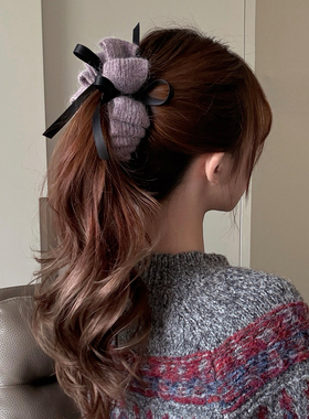 紫色兔毛褶皱香蕉扭扭夹女秋冬复古气质头饰后脑勺大号竖夹发夹