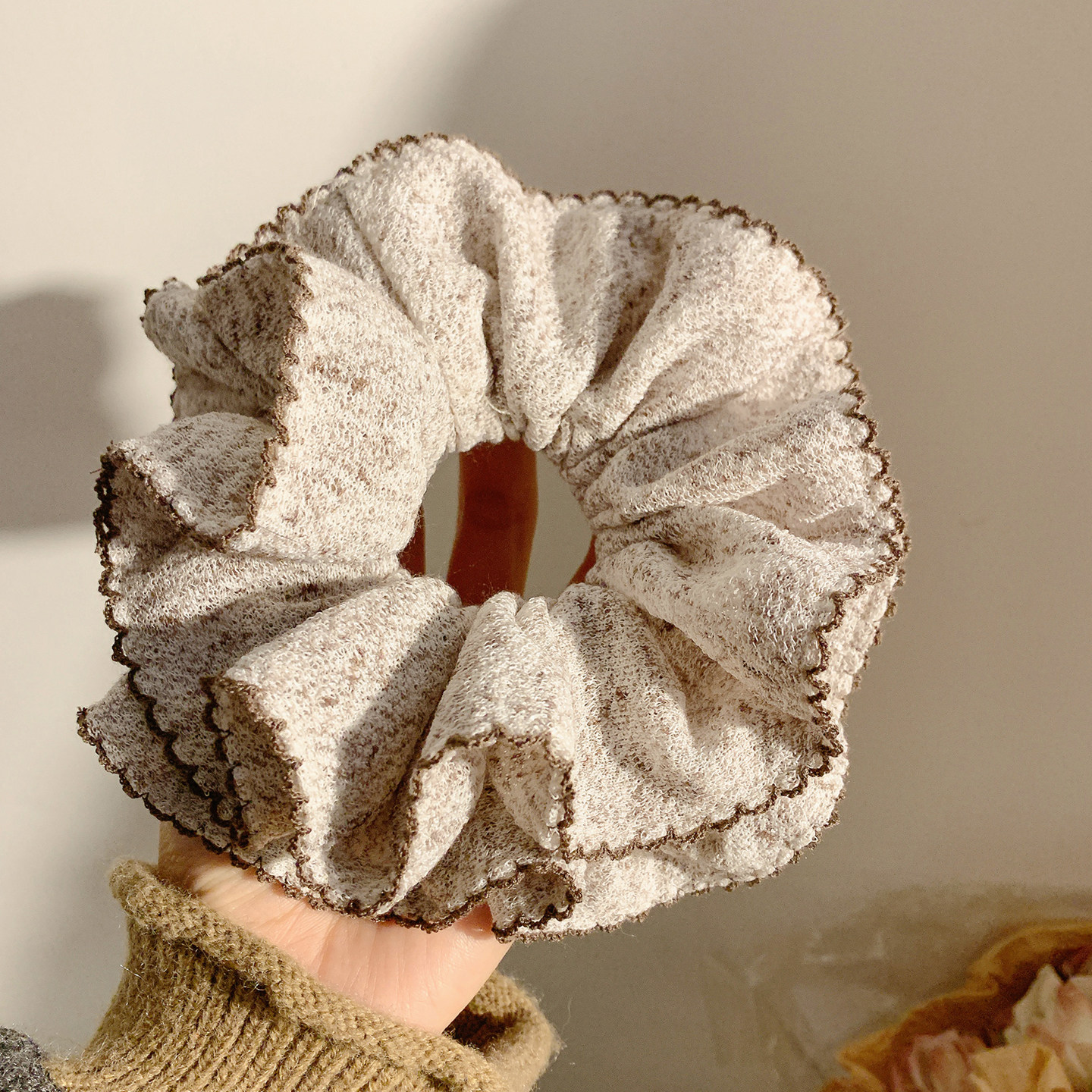 慵懒风双层针织大肠发圈女高级感韩系头饰新款扎发丸子头发绳,饰品/流行首饰/时尚饰品新,发饰,淘宝优惠券,粉丝福利购,淘宝优惠卷