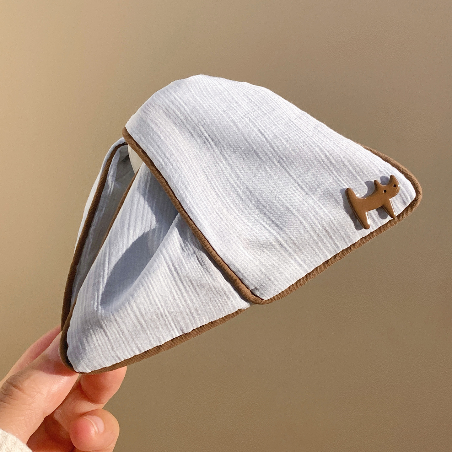 浅海蓝色三角贝壳大号抓夹