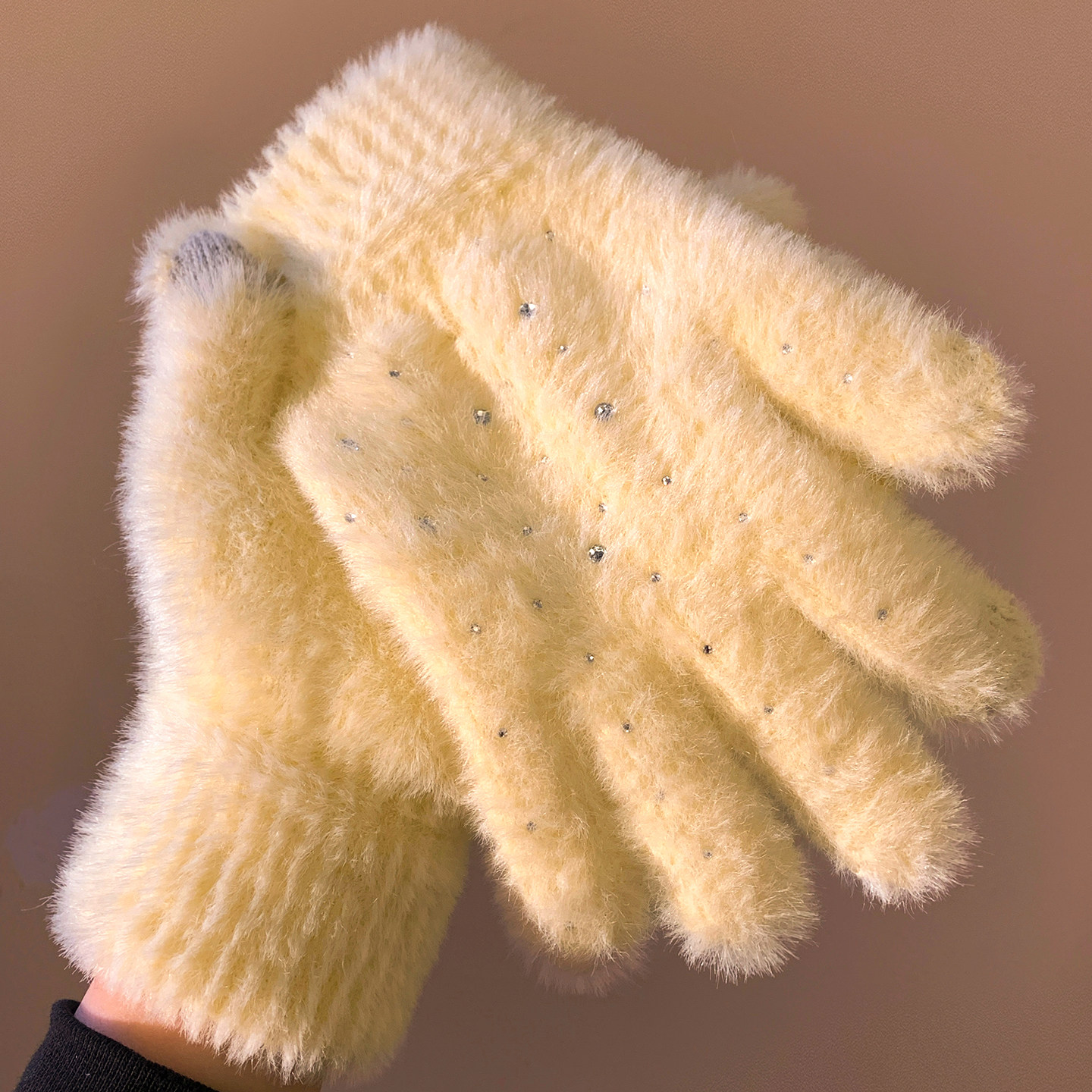 可爱简约黄色烫钻毛绒五指手套女冬季保暖防风防寒骑行学生触屏