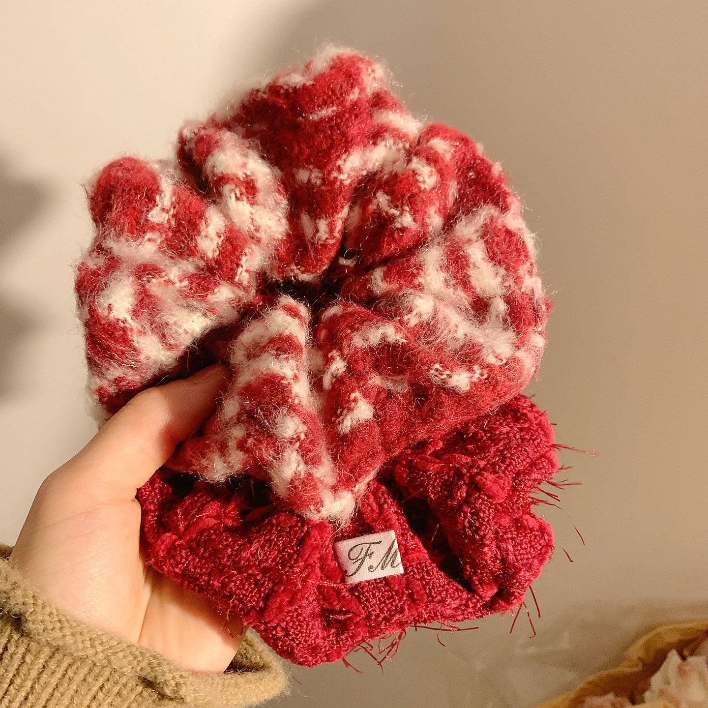 新年红色毛绒大肠发圈女高级感气质时尚头饰扎头发复古喜庆发绳,饰品/流行首饰/时尚饰品新,发饰,淘宝优惠券,粉丝福利购,淘宝优惠卷