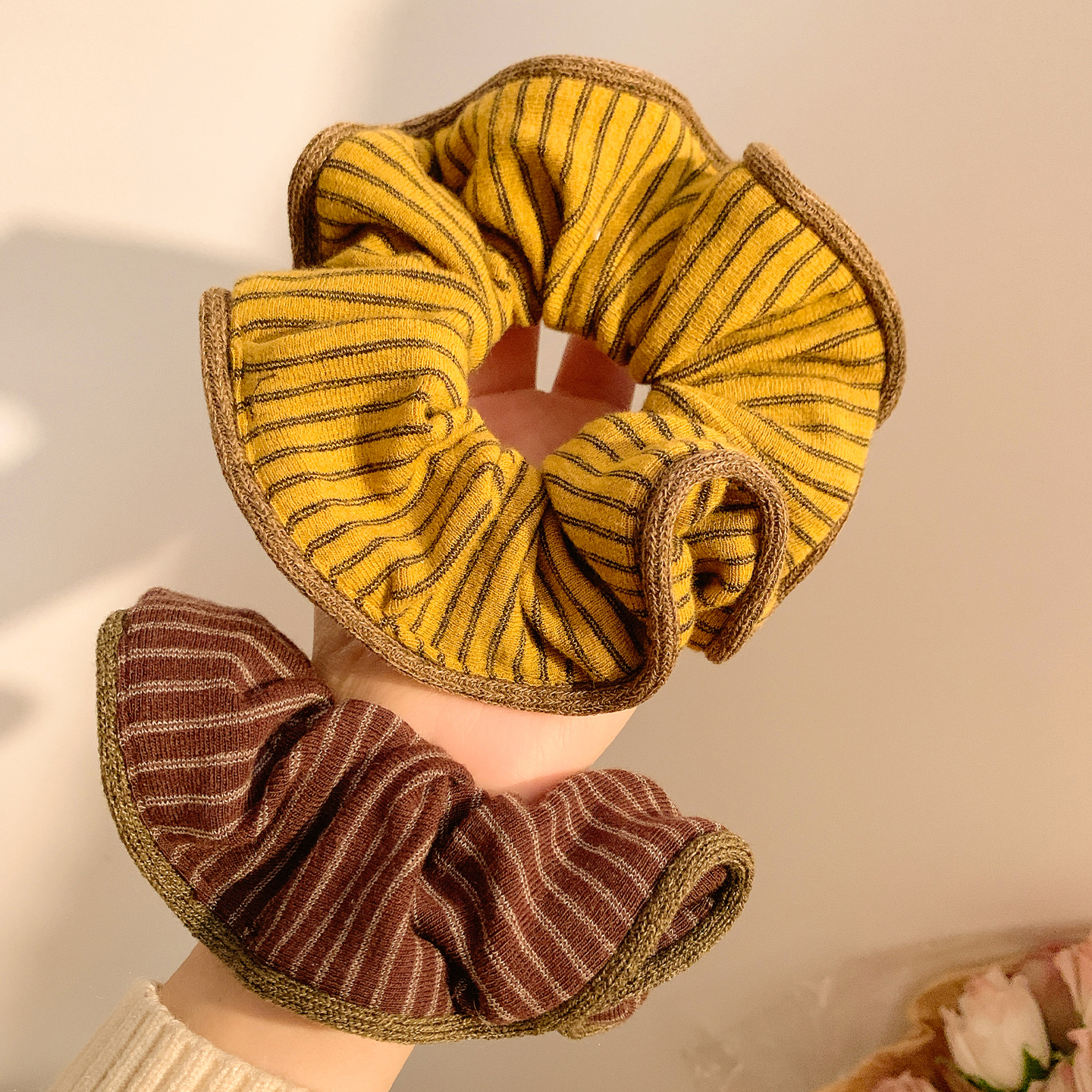复古韩系黄色条纹毛线大肠发圈