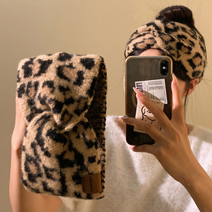 秋冬豹纹针织交叉宽边束发带女款 复古外出百搭头箍洗脸不勒头发饰