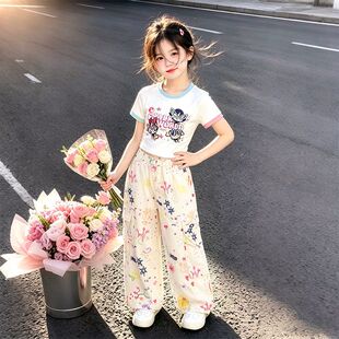 女童夏季套装2026新款儿童洋气卡通短袖白T休闲涂鸦工装裤两件套