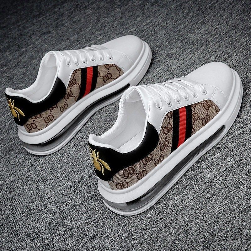 气垫真皮小白鞋男春秋2025新款高级感板鞋透气低帮厚底增高休闲鞋