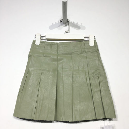 潮系列 D87598 时尚pu短裙品牌女装折扣颦