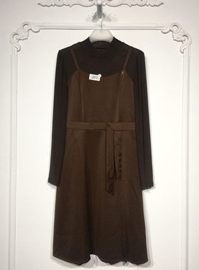 潮系列 LM07421 时尚连衣裙品牌女装折扣颦