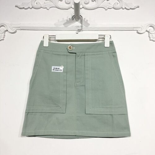 慕L系列 8134S172 时尚短裙品牌女装折扣颦