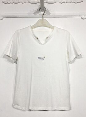 妍系列 8200S042 时尚T恤品牌女装折扣颦