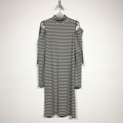 N系列 D95927 时尚连衣裙品牌女装折扣颦