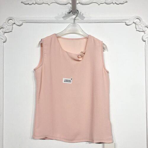 VE系列 8208S284 时尚上装品牌女装折扣颦