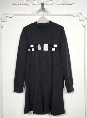 UGC系列 8162S248 时尚连衣裙品牌女装折扣颦