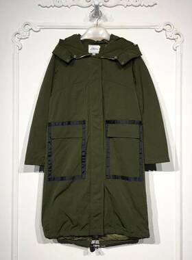 潮系列 8280S193 时尚羽绒服品牌女装折扣颦