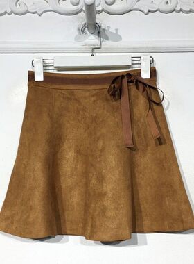 诗M系列 8289S024 时尚毛呢短裙品牌女装折扣颦