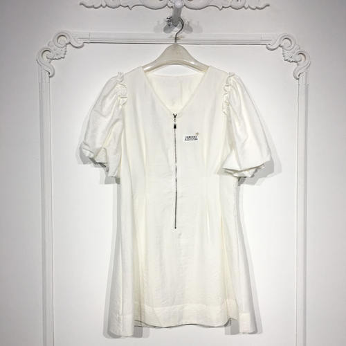 潮系列 8231S184 时尚连衣裙品牌女装折扣颦