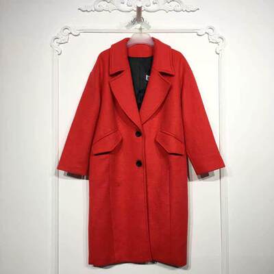 UGC系列 8147S104 时尚毛呢外套品牌女装折扣颦