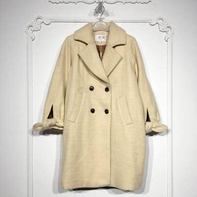 AM系列 8247S232 时尚毛呢外套品牌女装折扣颦