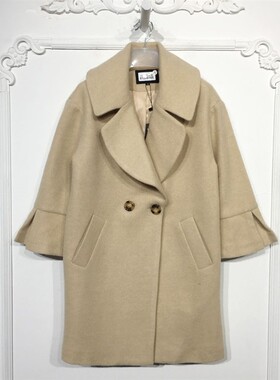 潮系列 8126S165 时尚毛呢外套品牌女装折扣颦