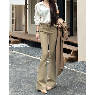 老钱风卡其色微喇叭牛仔裤女2025秋季新款高腰弹力修身显瘦马蹄裤