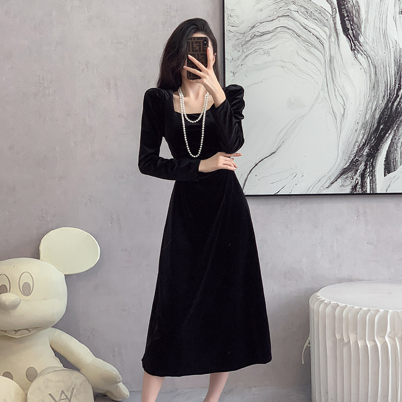 优雅名媛礼服长袖打底轻熟风气质金丝绒黑色连衣裙子秋冬新款女装