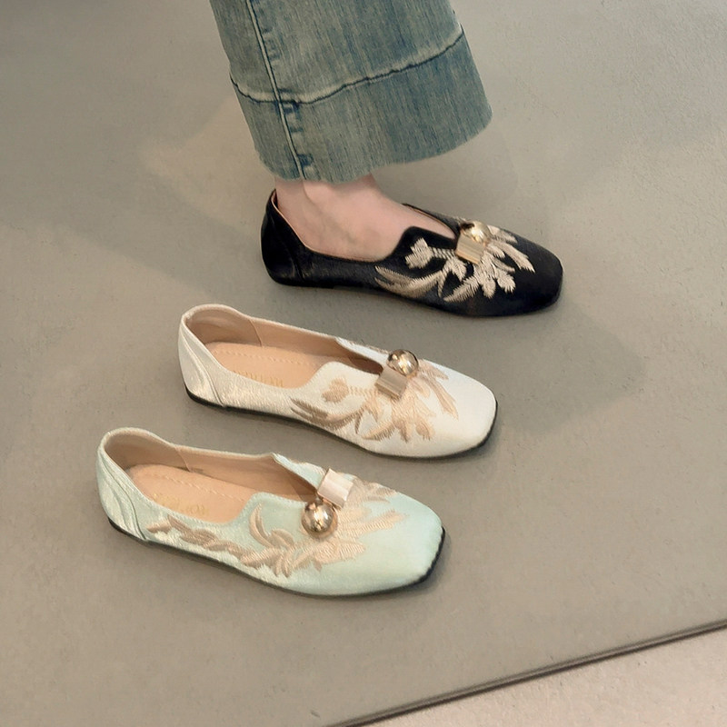 复古新中式2025春季新款低跟女鞋百搭方头单鞋女豆豆鞋平底乐福鞋,女鞋,浅口单鞋,淘宝优惠券,粉丝福利购,淘宝优惠卷