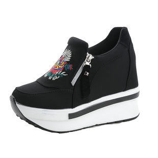 高帮帆布鞋女内增高2026春秋新款女鞋一脚蹬侧拉链松糕底厚底单鞋