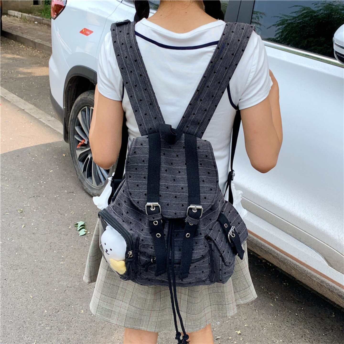 韩国尼龙帆布双肩背包