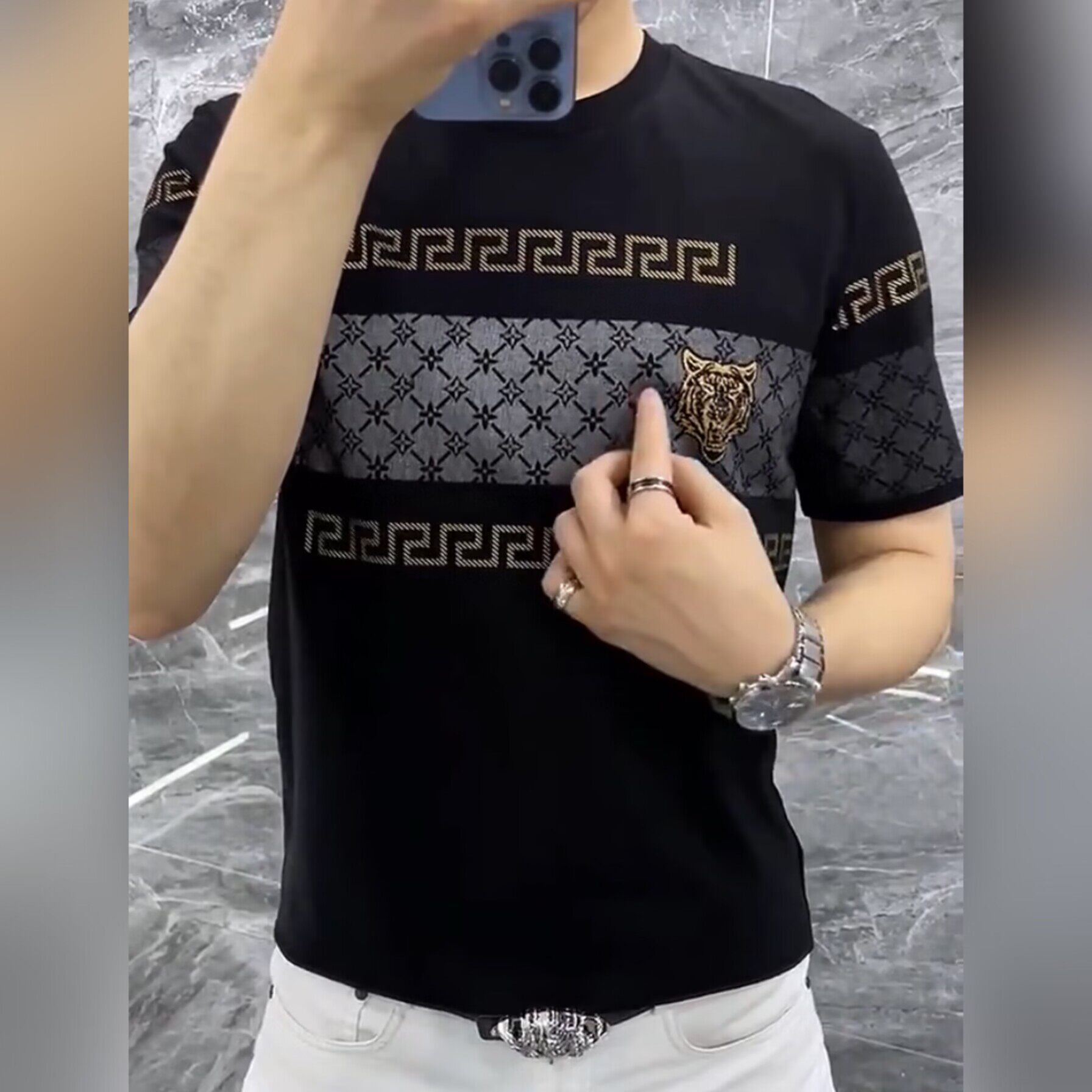 （现货）男士夏季高端新款黑色短袖圆领时尚欧货修身时尚舒适T恤