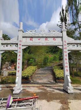 石牌坊花岗岩石牌楼乡村广场寺庙石牌坊园林景观雕塑厂家