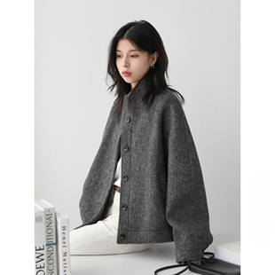 「复古主义」初冬新款立领斜纹肌理感单排扣毛呢短外套女