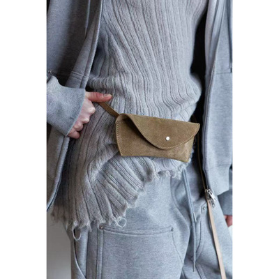 class韩国直邮2032401 BETTER韩代2026款 牛皮1oo时尚感腰包