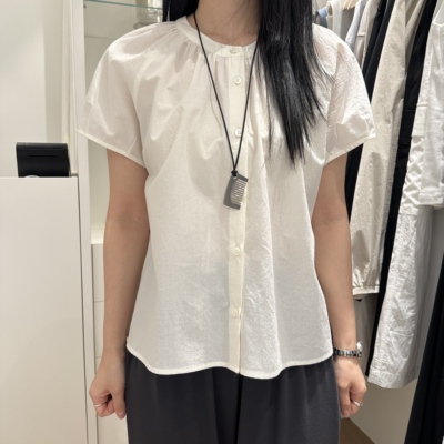 class韩国直邮2042314 MONIQUE 韩代2026款 精致短袖小衫