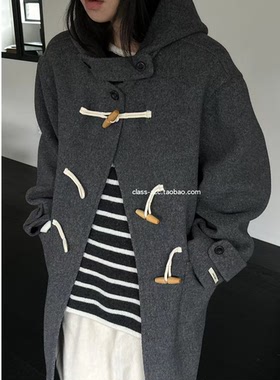 class韩国直邮102204 MUCH韩代2025款牛角扣连帽手工毛呢大衣