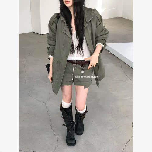 韩现class韩国直邮031611 nuese 韩代2026款  外套＋短裤套装