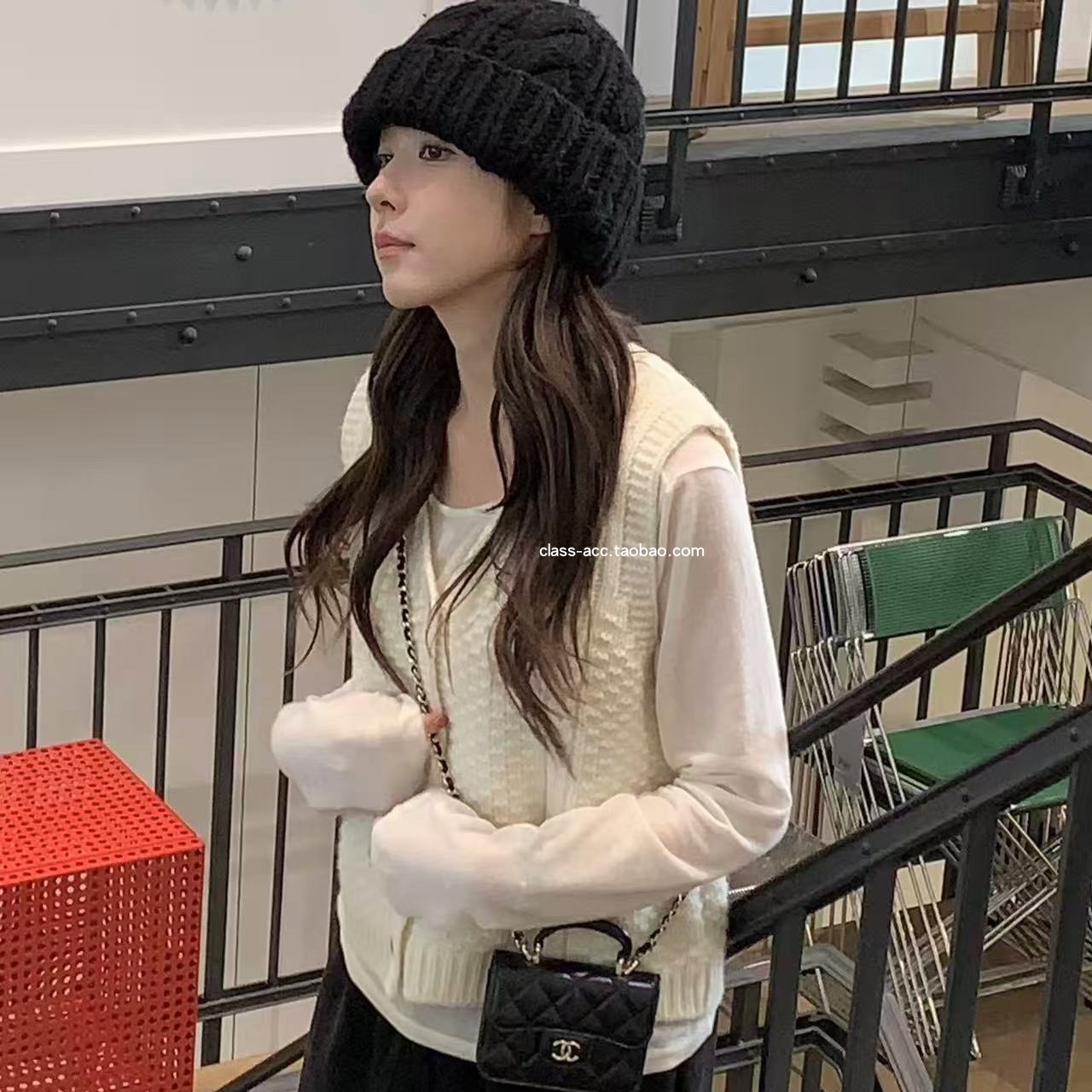 class韩国直邮102712 VERGAMOT 韩代2025款  羊毛1ooV领针织马甲