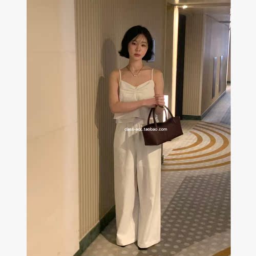 class韩国直邮051907 Gilli 韩代2026款  吊带＋休闲裤套装