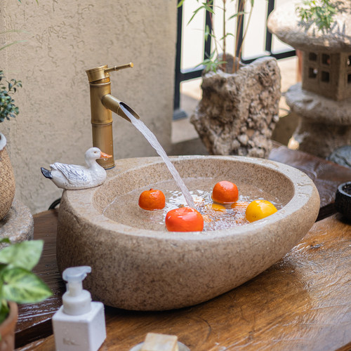 侘寂风石雕洗手盆复古造景设计